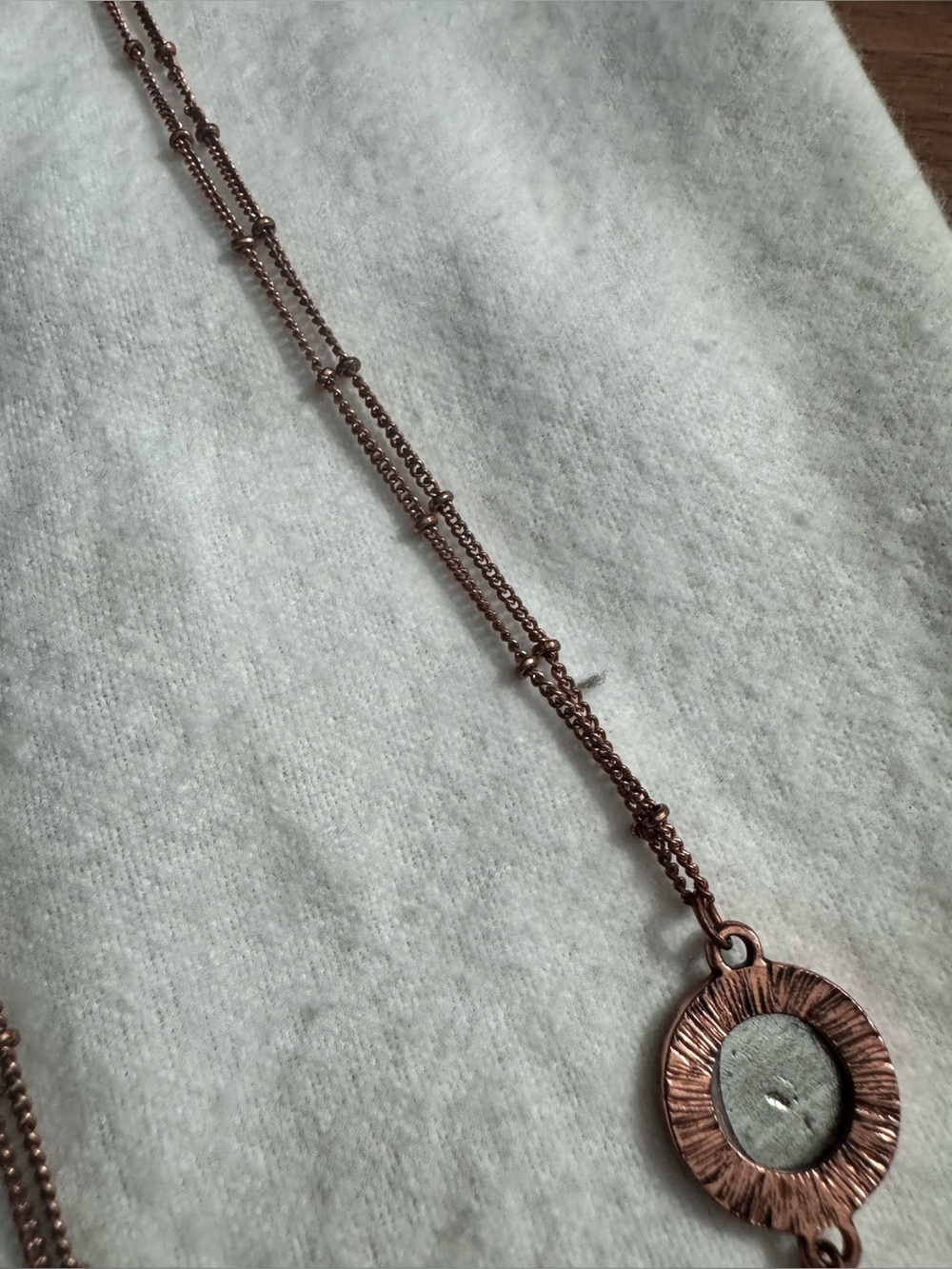 Kendra Scott Copper/Silver Toned Patina Dangle Necklace *READ* - Picture 5 of 10